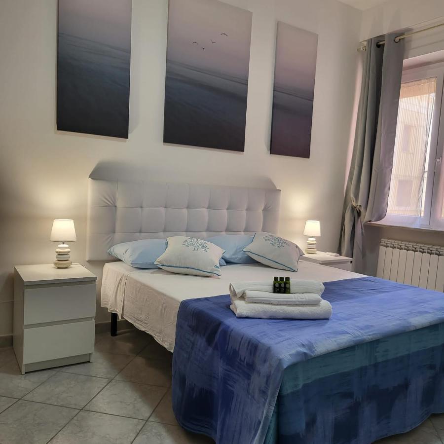 Bed And Breakfast Mare Blu Чивитавекия Екстериор снимка
