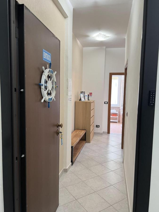 Bed And Breakfast Mare Blu Чивитавекия Екстериор снимка