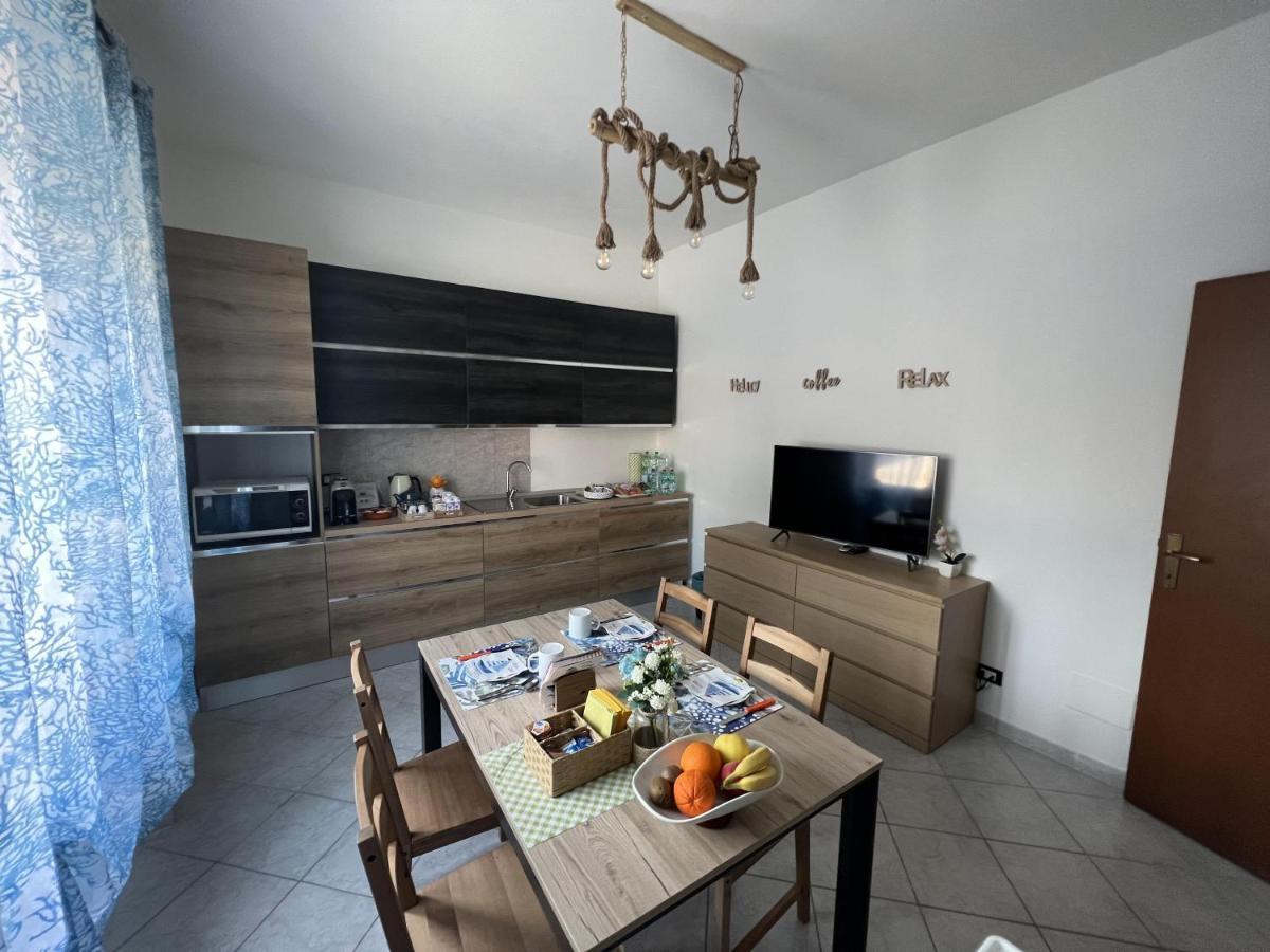 Bed And Breakfast Mare Blu Чивитавекия Екстериор снимка